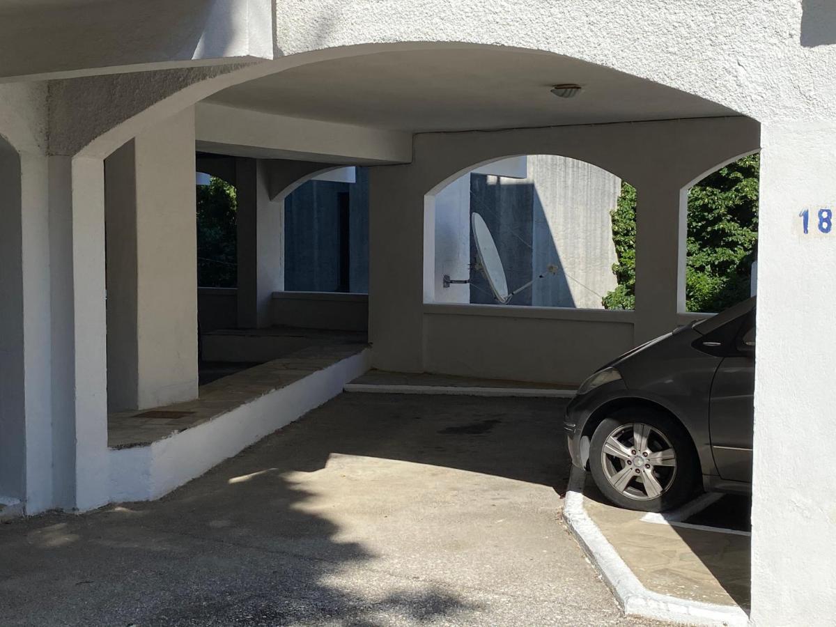 Irini Seaside Apartment PalaiónTsiflíkion Exteriér fotografie